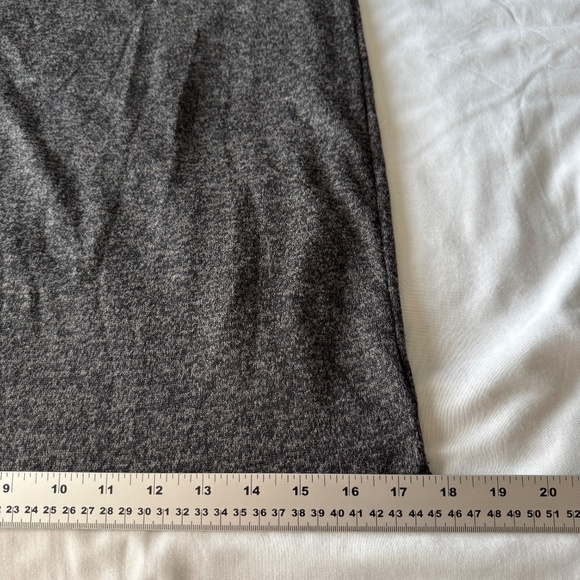 Velvet Torch Short Sleeve Lined Sweater‎ Dress Gray Size Large Date Night Casual - Picture 13 of 14